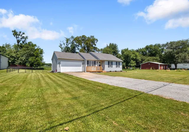 Photo 3 of Manufactured home for sale at 7095 E Us Hwy 20, New Carlisle, IN 46552 | MLS# 202627419 | Listing updated on 2026-07-13