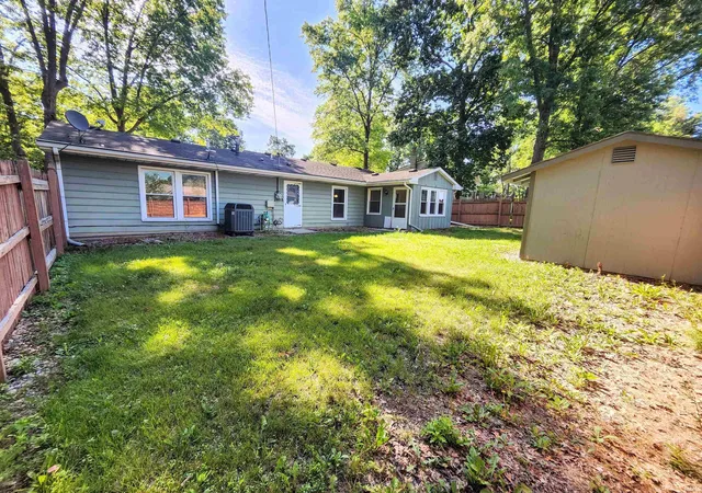 30th image of 6913 Woodtrail Ct, Fort Wayne, IN 46835 | MLS# 202627432