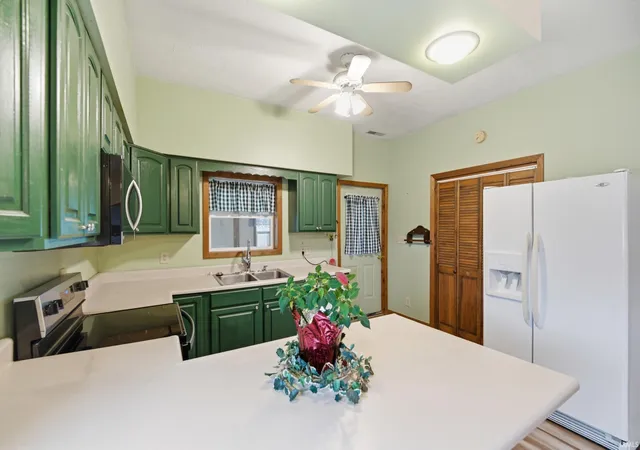 Photo 4 of Manufactured home for sale at 4236 S County Line Rd E, Mulberry, IN 46058 | MLS# 202627447 | Listing updated on 2026-09-09