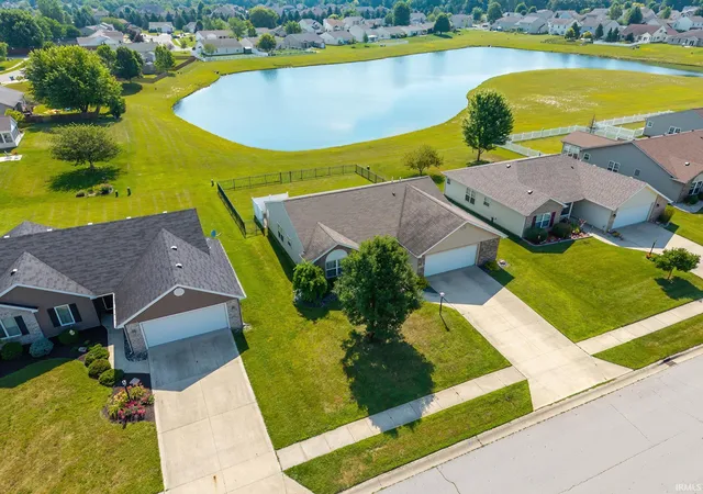 4th image of 15910 Timberwillow Dr, Huntertown, IN 46748 | MLS# 202627458