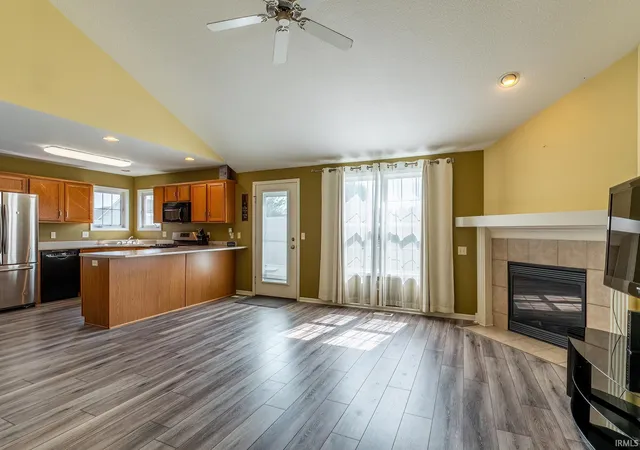 5th image of 15910 Timberwillow Dr, Huntertown, IN 46748 | MLS# 202627458