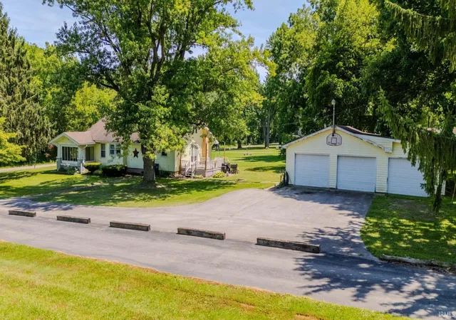Photo 3 of Manufactured home for sale at 5522 S Lincoln Blvd, Marion, IN 46953 | MLS# 202627462 | Listing updated on 2026-09-15