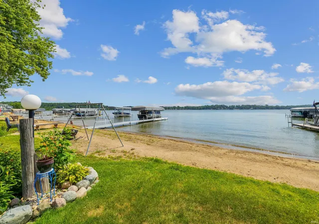 Photo 4 of Sale Pending at 300 Ln 280a Hamilton, Hamilton, IN 46742 | MLS# 202627468 | Listing updated on 2026-07-11