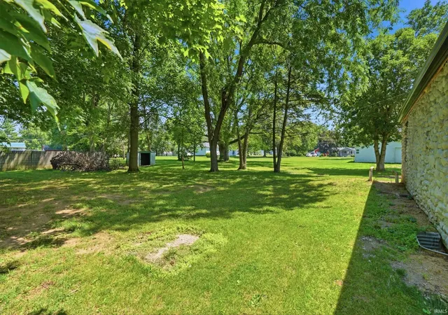 4th image of 554 Grant St, Rome City, IN 46784 | MLS# 202627471