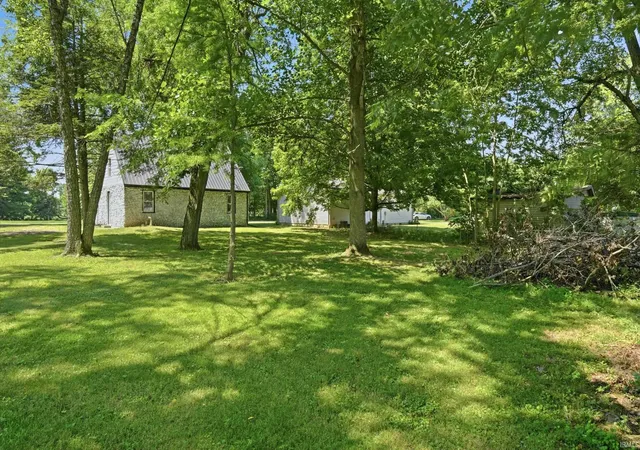 5th image of 554 Grant St, Rome City, IN 46784 | MLS# 202627471