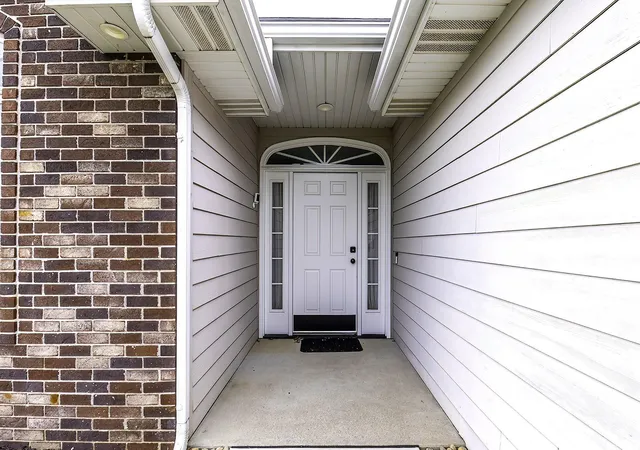 Photo 3 of Manufactured home for sale at 1906 Kelleys Landing, Fort Wayne, IN 46825 | MLS# 202627476 | Listing updated on 2026-07-27