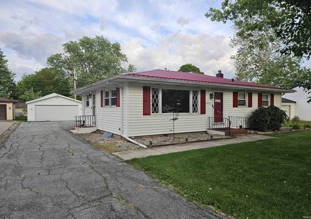 Photo 1 of Sale Pending at 4030 Kentland Ave, Fort Wayne, IN 46808 | MLS# 202627479 | Listing updated on 2026-09-07