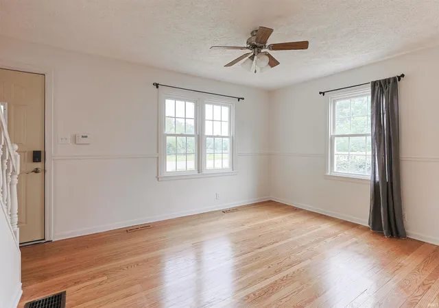 Homes for sale in South Bend, IN | 2025 Riverside Dr, South Bend, IN 46616 | MLS# 202627481