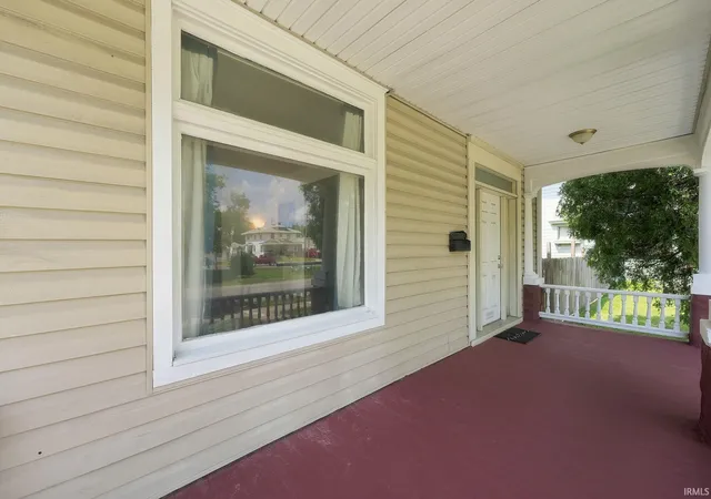 Photo 3 of Sale Pending at 1824 E Pontiac St, Fort Wayne, IN 46803 | MLS# 202627483 | Listing updated on 2026-07-13