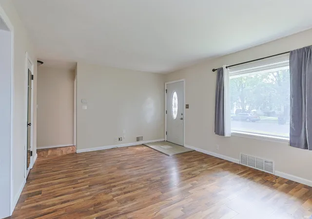 Photo 3 of Manufactured home for sale at 1421 Illinois St, South Bend, IN 46628 | MLS# 202627493 | Listing updated on 2026-07-20