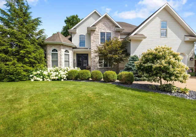 3rd image of 3611 Fox Ct, Elkhart, IN 46514 | MLS# 202627498