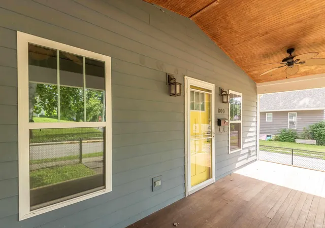Photo 3 of Manufactured home for sale at 800 W 4th Street, Bloomington, IN 47404 | MLS# 202627499 | Listing updated on 2026-08-04