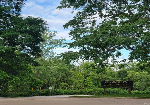 24th image of 1318 W Darden Rd, South Bend, IN 46628 | MLS# 202627502