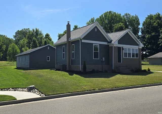 1st image of 1014 Eckart Ave, Auburn, IN 46706 | MLS# 202627504