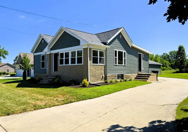 2nd image of 1014 Eckart Ave, Auburn, IN 46706 | MLS# 202627504