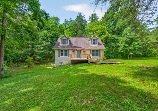 Homes for sale in Bloomington, IN | 2310 E Deppermen Rd, Bloomington, IN 46160 | MLS# 202627507