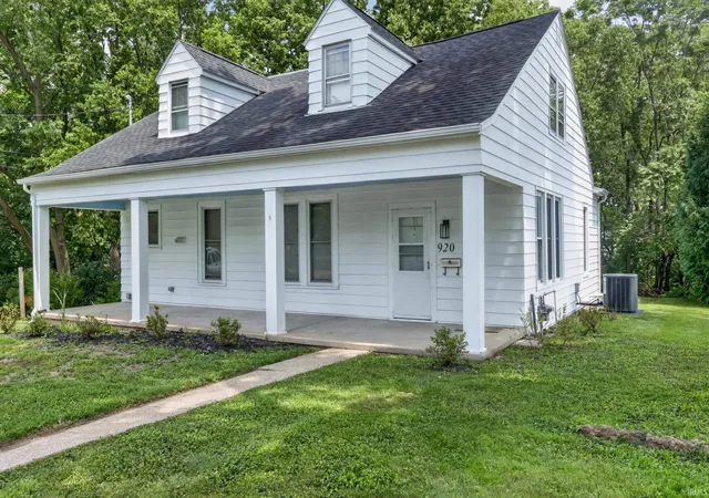 Photo 2 of Manufactured home for sale at 920 Rose St, West Lafayette, IN 47906 | MLS# 202627510 | Listing updated on 2026-08-25