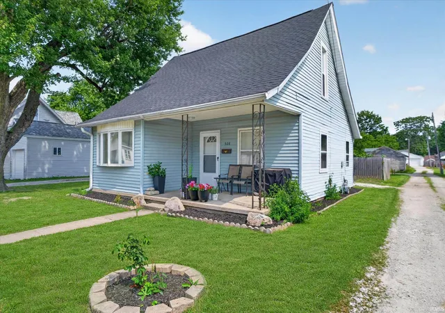 Photo 2 of Sale Pending at 508 E Jefferson St, Frankfort, IN 46041 | MLS# 202627522 | Listing updated on 2026-09-09