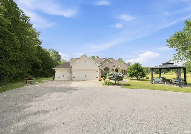2nd image of 3139 County Road 72, Auburn, IN 46706 | MLS# 202627531