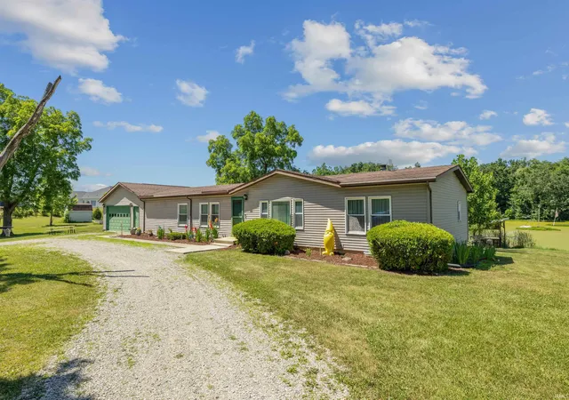Homes for sale in Spencerville, IN | 17625 Lochner Rd, Spencerville, IN 46788 | MLS# 202627532