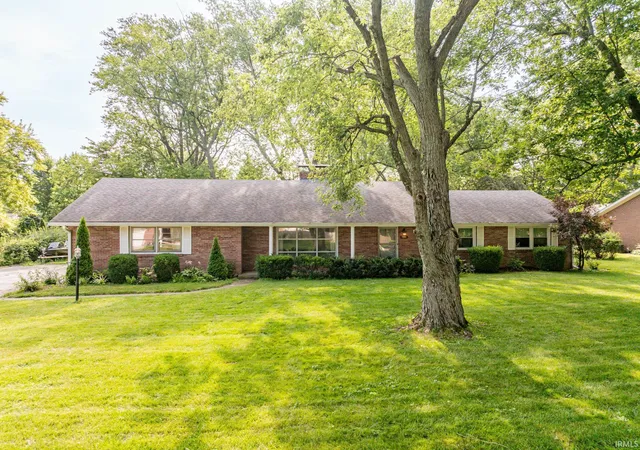 Homes for sale in Muncie, IN | 1906 N Meadowlark Ln, Muncie, IN 47304 | MLS# 202627537