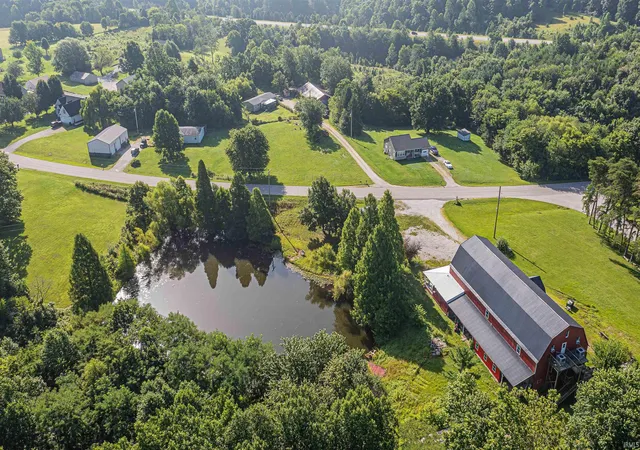 3rd image of 13945 Old State Rd 37 Rd, Tell City, IN 47586 | MLS# 202627554
