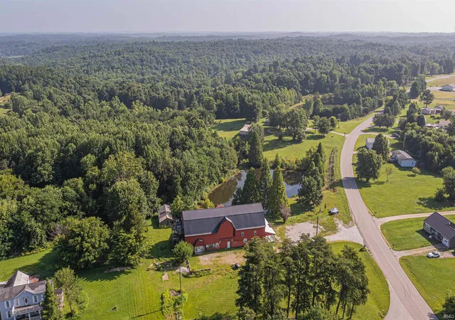 4th image of 13945 Old State Rd 37 Rd, Tell City, IN 47586 | MLS# 202627554