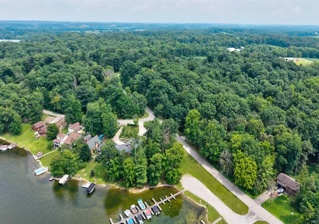 2nd image of 340 W Melchoir Dr S, Santa Claus, IN 47579 | MLS# 202627562