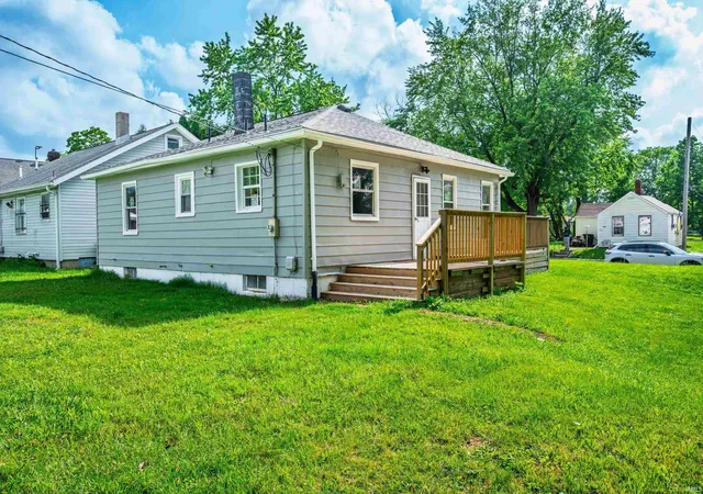 Photo 3 of Sale Pending at 1412 S Pershing Dr, Muncie, IN 47302 | MLS# 202627580 | Listing updated on 2026-09-08