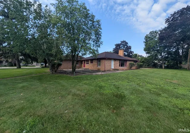 5th image of 412 W Beardsley Ave, Elkhart, IN 46514 | MLS# 202627584