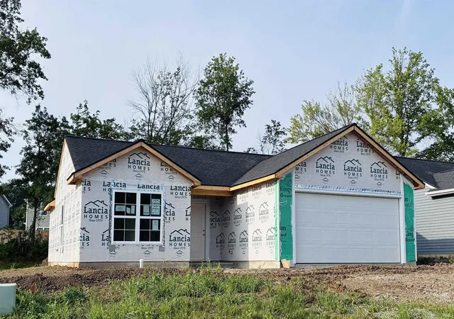 Photo 1 of Manufactured home for sale at 4467 Laghi Pass, Fort Wayne, IN 46818 | MLS# 202627589 | Listing updated on 2026-08-21