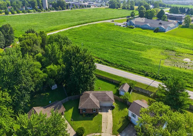 27th image of 50 Carolyn Ct, Lafayette, IN 47909 | MLS# 202627590