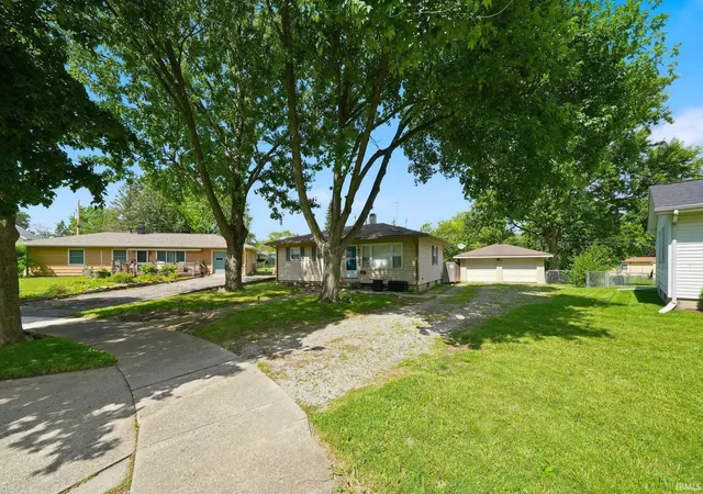 2nd image of 5126 Welwyn Ct, Fort Wayne, IN 46825 | MLS# 202627596