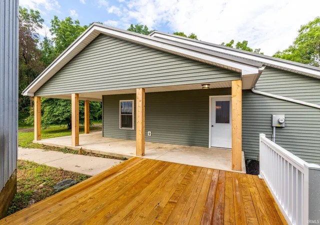 2nd image of 2165 E 400 S Rd, Wabash, IN 46992 | MLS# 202627598