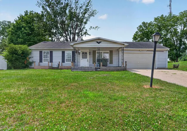 Homes for sale in Logansport, IN | 134 Schiele Rd, Logansport, IN 46947 | MLS# 202627609