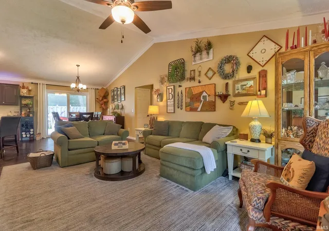 4th image of 431 S Kasper Dr, Santa Claus, IN 47579 | MLS# 202627610