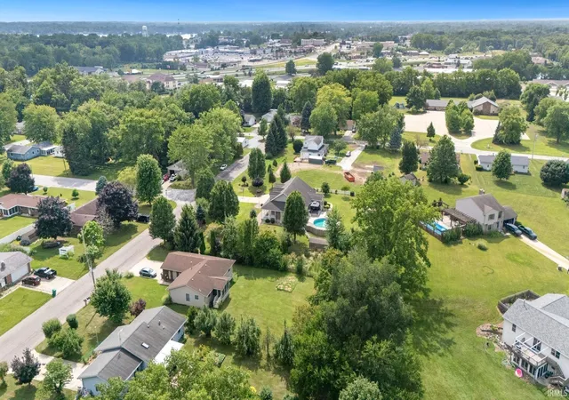 50th image of 1810 E Walnut St, Warsaw, IN 46582 | MLS# 202627615