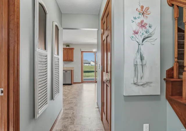 3rd image of 12027 Tapered Bank Run, Fort Wayne, IN 46818 | MLS# 202627626