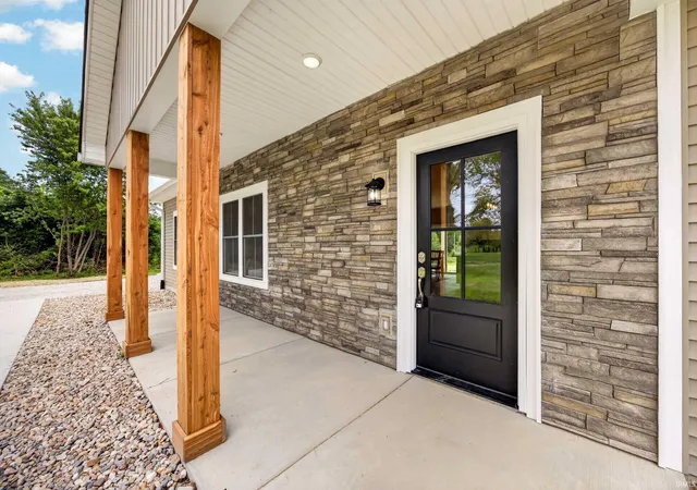 Photo 3 of Manufactured home for sale at 20 Trinton Ave, Bedford, IN 47421 | MLS# 202627635 | Listing updated on 2026-07-15