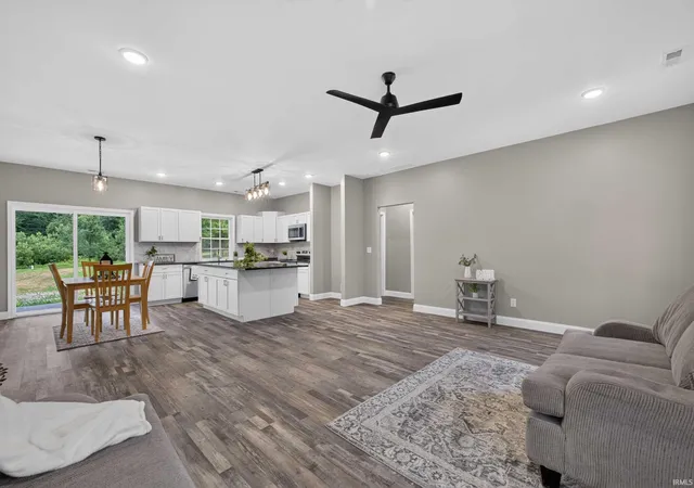 Photo 4 of Manufactured home for sale at 20 Trinton Ave, Bedford, IN 47421 | MLS# 202627635 | Listing updated on 2026-07-15