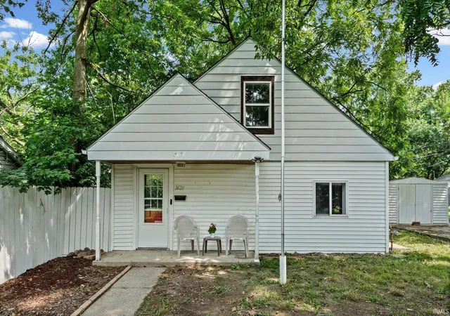 1st image of 1621 N 16th St, Lafayette, IN 47904 | MLS# 202627658