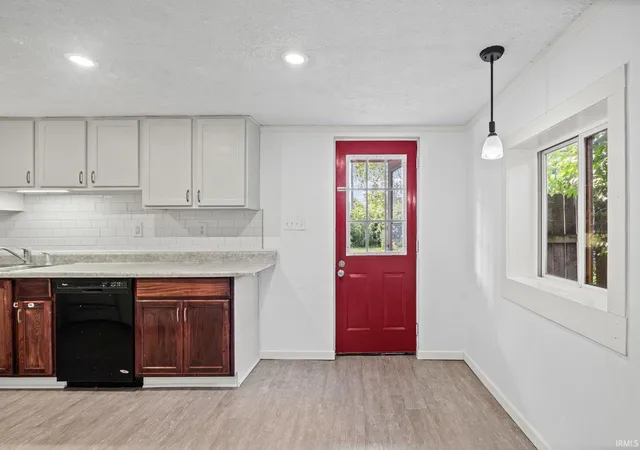 4th image of 1621 N 16Th St, Lafayette, IN 47904 | MLS# 202627658