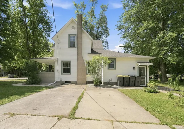 Photo 2 of Manufactured home for sale at 604 Winchester St, Decatur, IN 46733 | MLS# 202627661 | Listing updated on 2026-08-18