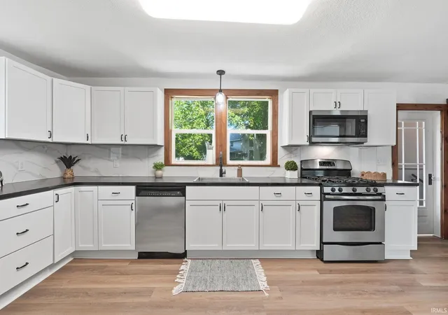 Photo 3 of Manufactured home for sale at 604 Winchester St, Decatur, IN 46733 | MLS# 202627661 | Listing updated on 2026-08-18