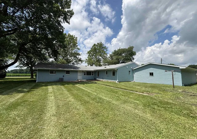 30th image of 12312 Johnson Rd, Churubusco, IN 46723 | MLS# 202627664