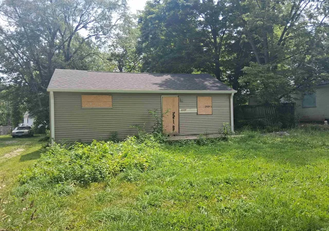1st image of 2318 N Wolfe St, Muncie, IN 47303 | MLS# 202627671