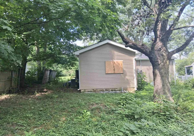10th image of 2318 N Wolfe St, Muncie, IN 47303 | MLS# 202627671