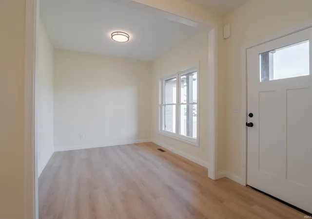 Photo 4 of Manufactured home for sale at 306 Sunset Dr, Mount Vernon, IN 47620 | MLS# 202627679 | Listing updated on 2026-09-08