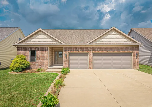 Photo 1 of Manufactured home for sale at 3661 Arbor Pointe Dr, Newburgh, IN 47630 | MLS# 202627694 | Listing updated on 2026-09-10