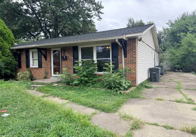Homes for sale in Evansville, IN | 2521 Margybeth Ave, Evansville, IN 47714 | MLS# 202627705